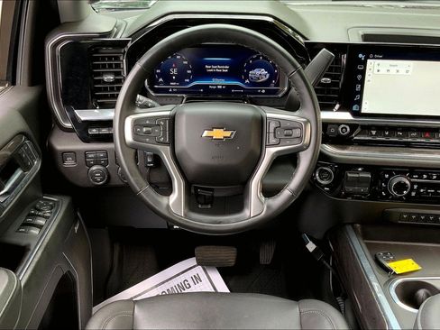 Used 2024 Chevrolet Silverado 2500 LTZ w/ LTZ Plus Package AWD/4WD image 7