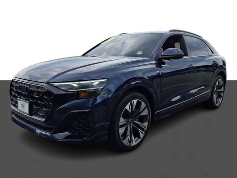 Used 2025 Audi Q8 Premium Plus w/ Premium Plus Package AWD/4WD image 3