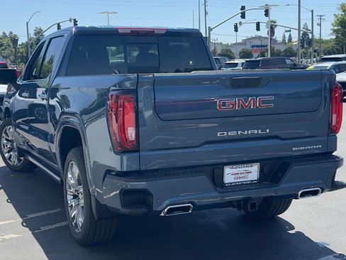 New 2026 GMC Sierra 1500 Denali AWD/4WD image 7