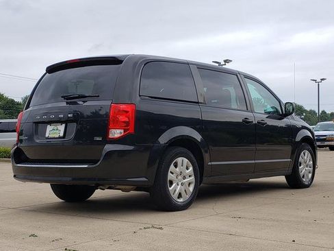 Used 2016 Dodge Grand Caravan SE w/ Quick Order Package 29E SE FWD image 6