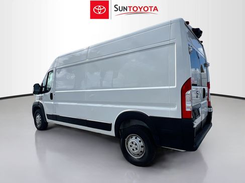 Used 2022 RAM ProMaster 2500 FWD image 6