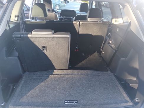 Used 2024 Volkswagen Atlas SE image 20