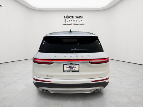 New 2026 Lincoln Corsair Premiere FWD image 26