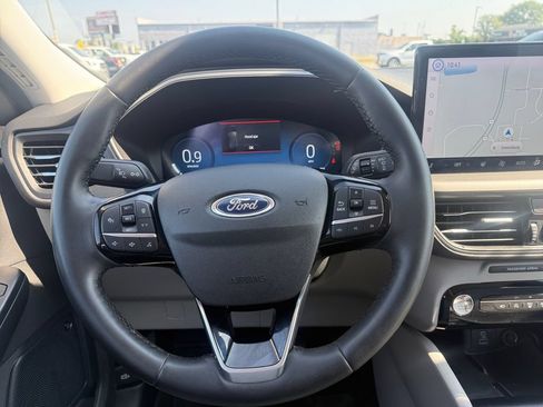 Used 2023 Ford Escape Active w/ Tech Pack #2 AWD/4WD image 29