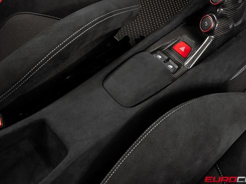 Used 2019 Ferrari 488 Pista Coupe RWD image 38