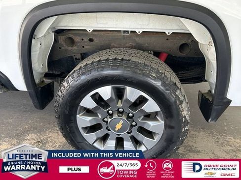 Used 2024 Chevrolet Silverado 2500 Custom w/ Custom Convenience Package AWD/4WD image 7