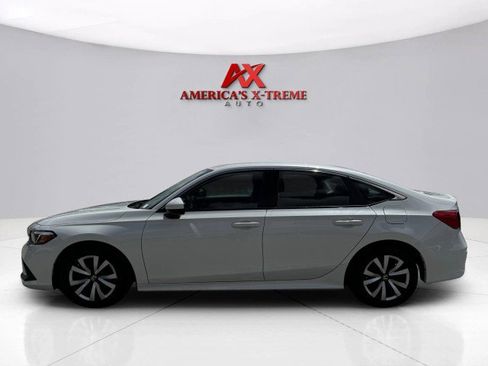Used 2024 Honda Civic LX image 2
