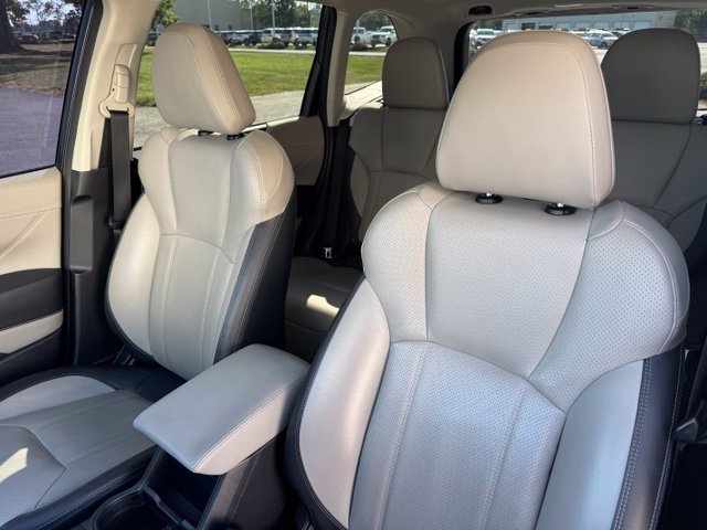 Used 2023 Subaru Forester Limited AWD/4WD image 19