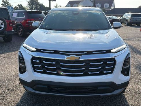 New 2026 Chevrolet Equinox LT w/ Safety and Technology Package FWD image 6