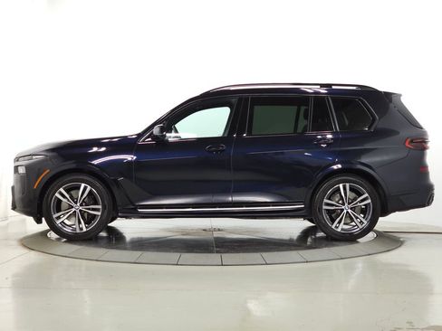 Used 2026 BMW X7 xDrive40i AWD/4WD image 4
