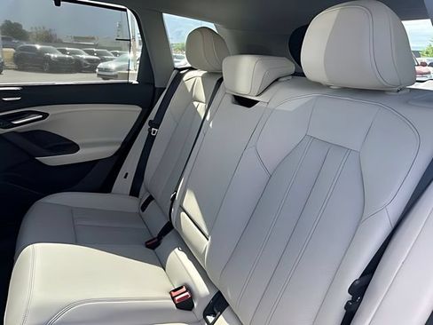 Used 2025 Audi Q6 e-tron Premium Plus w/ Premium Plus AWD/4WD image 20