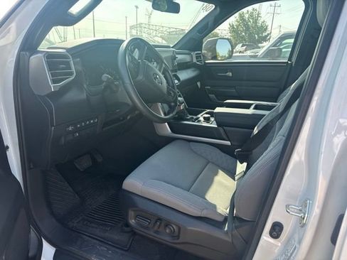 Used 2025 Toyota Tundra SR5 w/ SR5 Convenience Package AWD/4WD image 8
