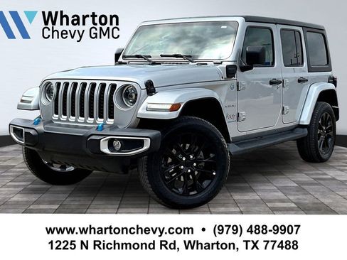 Used 2023 Jeep Wrangler Unlimited Sahara w/ Cold Weather Group AWD/4WD image 1
