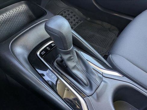 Used 2024 Toyota Corolla LE image 12