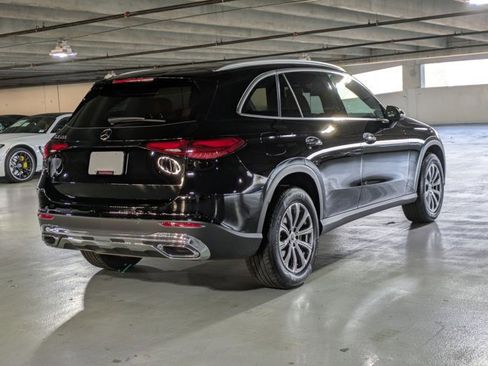Certified 2025 Mercedes-Benz GLC 300 image 8
