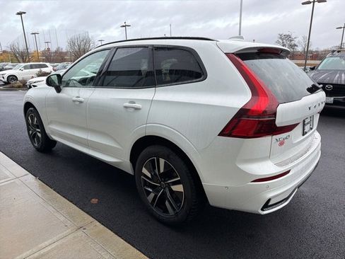 New 2026 Volvo XC60 B5 Plus w/ Climate Package image 5