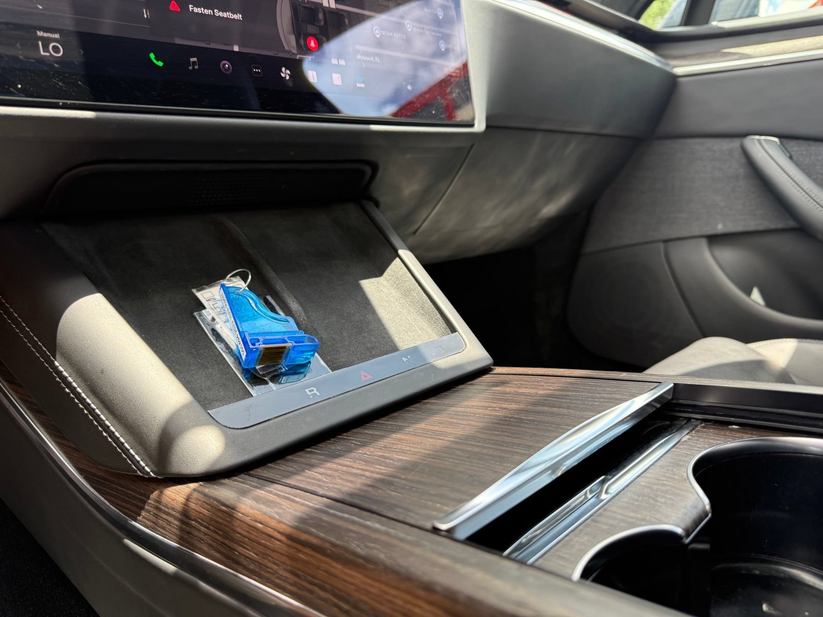 Used 2023 Tesla Model S AWD/4WD image 30