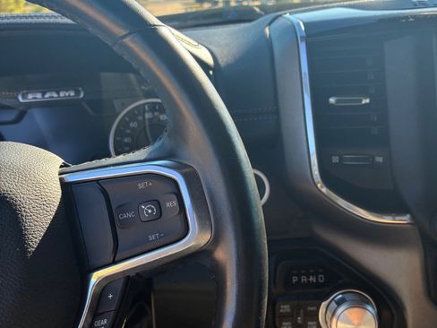 Used 2022 RAM 1500 Laramie w/ Sport Appearance Package image 12