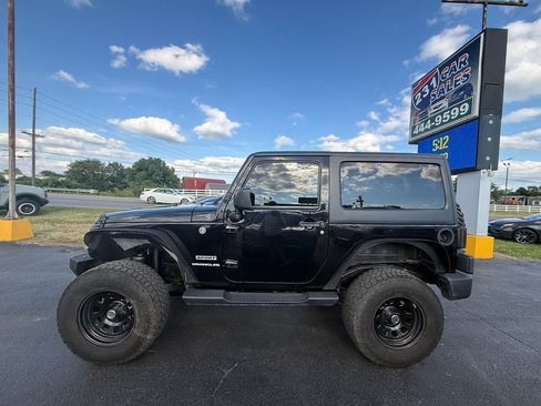 Used 2016 Jeep Wrangler Sport w/ Quick Order Package 24S AWD/4WD image 7