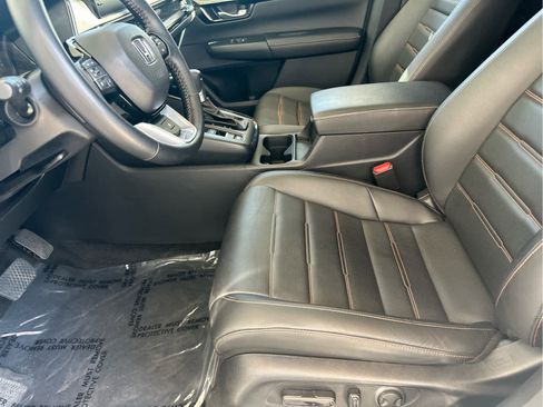 Used 2025 Honda CR-V Sport Touring image 16