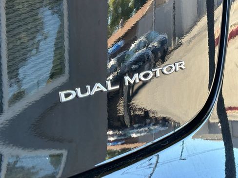 Used 2025 Tesla Model 3 Long Range AWD/4WD image 27