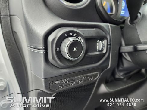 New 2026 Jeep Wrangler Sahara image 43