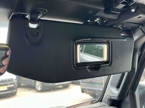 Used 2020 Jeep Wrangler Unlimited Sahara AWD/4WD image 28