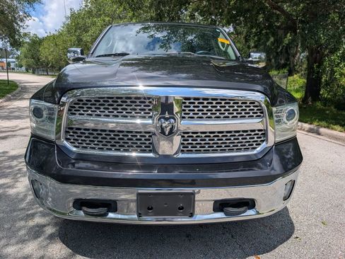 Used 2016 RAM 1500 Laramie w/ Convenience Group AWD/4WD image 2