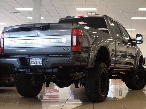 Used 2021 Ford F250 Platinum AWD/4WD image 4