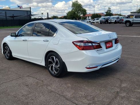 Used 2016 Honda Accord LX image 6