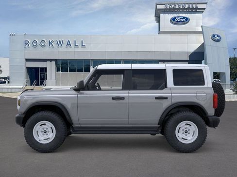 New 2026 Ford Bronco Heritage Edition image 3