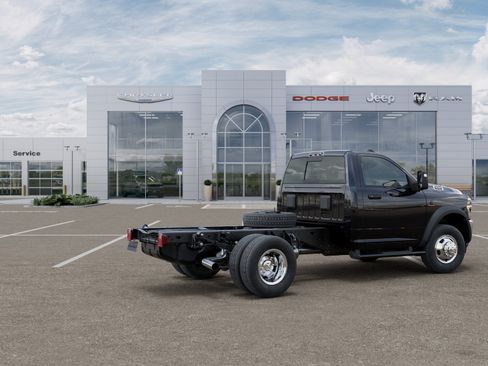 New 2026 RAM 3500 Tradesman AWD/4WD image 13