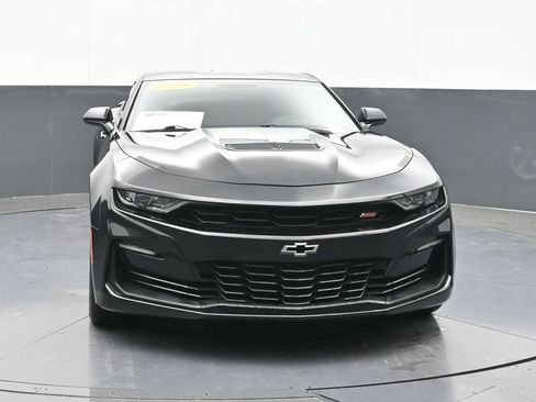 Used 2019 Chevrolet Camaro SS RWD image 13