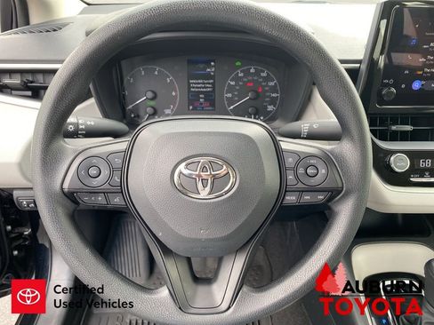 Certified 2025 Toyota Corolla LE w/ Convenience Package FWD image 30