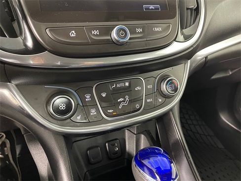 Certified 2017 Chevrolet Volt Premier w/ Driver Confidence Package image 9