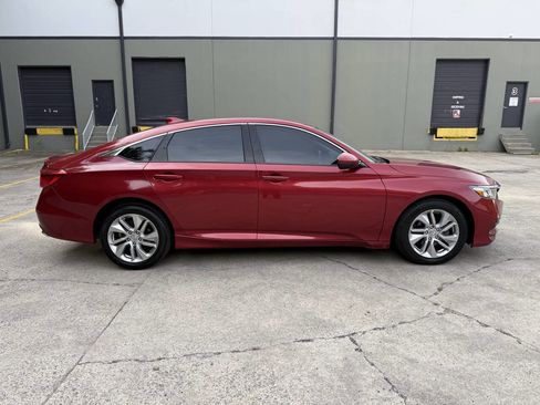 Used 2020 Honda Accord LX image 7