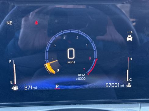 Used 2024 Chevrolet Trax LT w/ Driver Confidence Package image 21