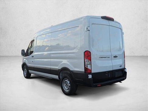 New 2026 Ford Transit 250 148 Medium Roof w/ Load Area Protection Package RWD image 8