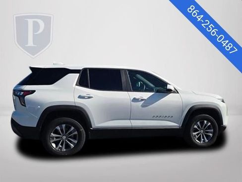 New 2026 Chevrolet Equinox LT image 4