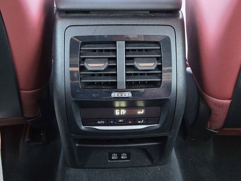 Used 2023 BMW X3 xDrive30i w/ Convenience Package image 36