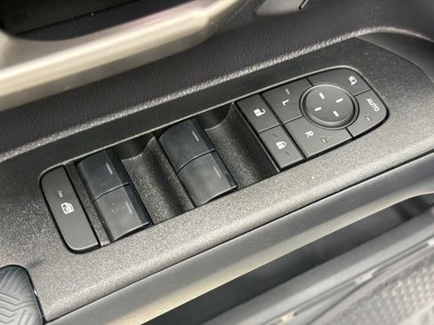 Used 2026 Toyota 4Runner Limited AWD/4WD image 14