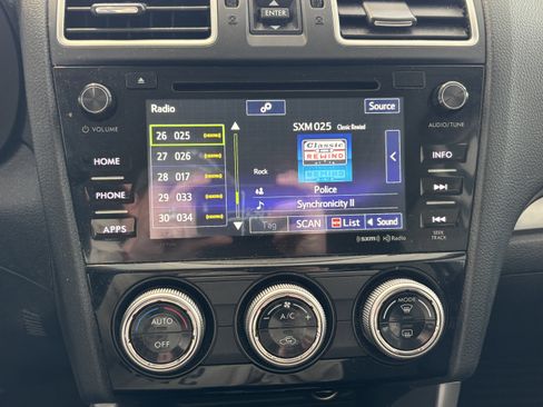 Used 2018 Subaru Forester 2.5i Premium w/ All-Weather Package image 15