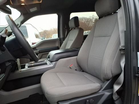 Used 2020 Ford F150 XLT w/ Equipment Group 302A Luxury image 8