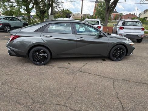New 2026 Hyundai Elantra Sport FWD image 8