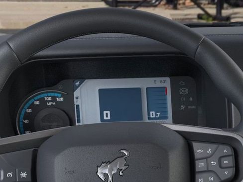 New 2025 Ford Bronco Outer Banks AWD/4WD image 13