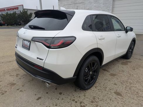 New 2026 Honda HR-V Sport image 7