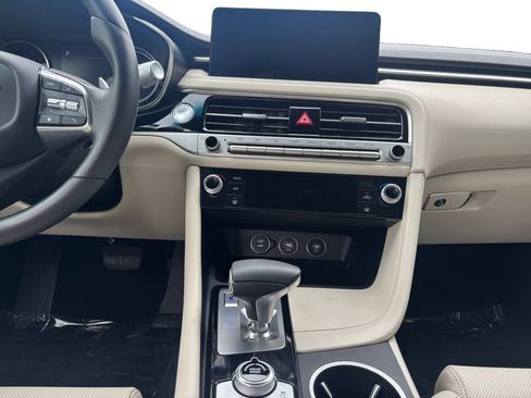 Used 2026 Genesis G70 2.5T RWD image 12
