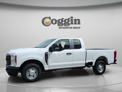 New 2026 Ford F250 XL w/ F-250 >10K GVWR Package