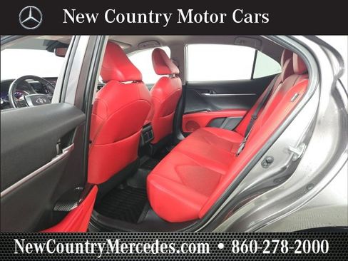 Used 2023 Toyota Camry XSE image 13