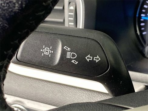 Used 2022 Ford Explorer XLT w/ Equipment Group 202A image 18